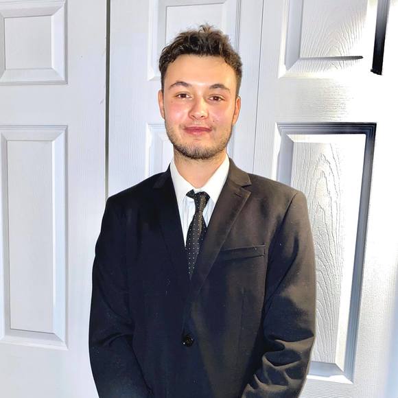 Meet your Posher, Fred - Picture 1 of 1